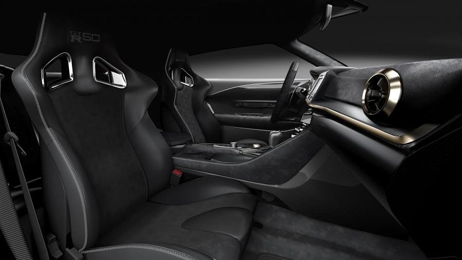 Интерьер Nissan GT-R50 2019 года  (фото 5 из 52)